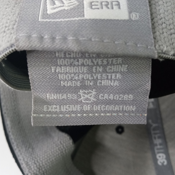 Men's New Era Oakland Raiders 2017 Official NFL Sideline 3930 Cap Black/Gray - Picture 10 of 10